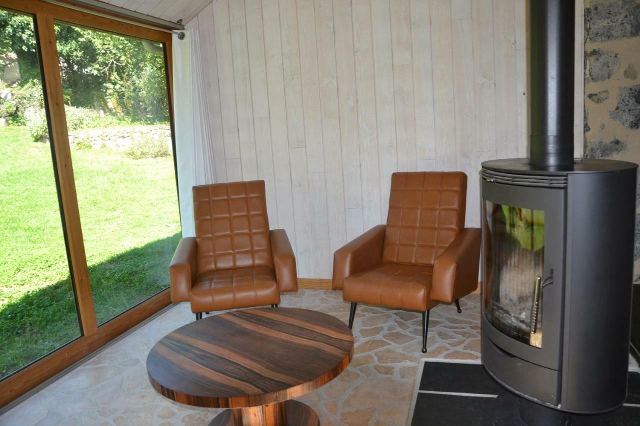 Les Ondines Hotell Gembrie Exteriör bild